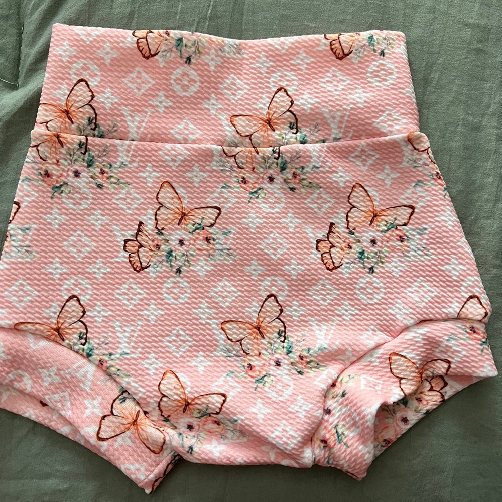 Pink Butterfly Patterned Baby Bummies